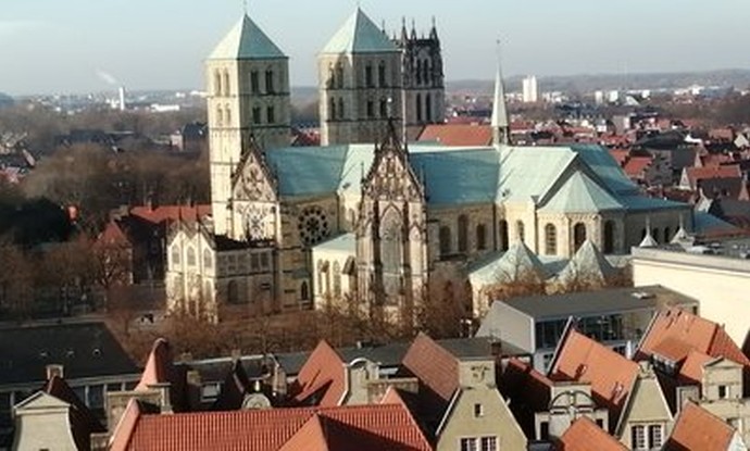 Blick auf den Paulus-Dom in Münster ((c) Massion)