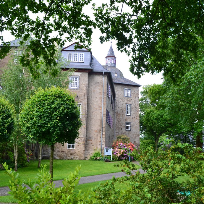 Oberes Schloss in Siegen (Altertumskommission). (vergrößerte Bildansicht wird geöffnet)